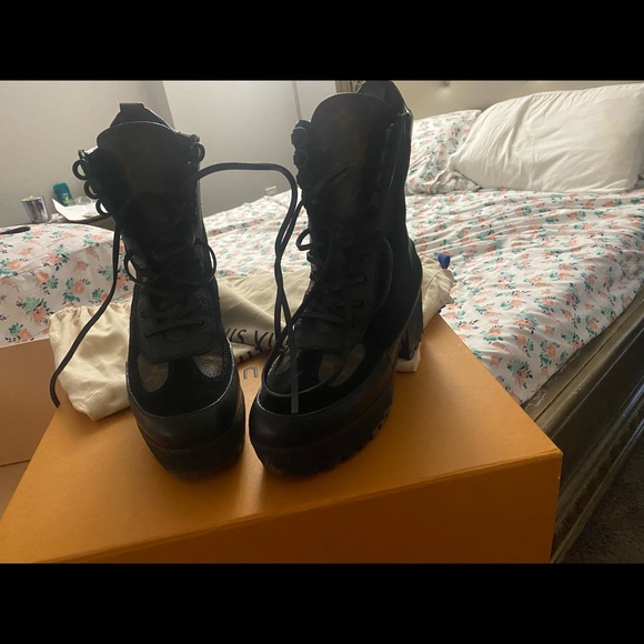 COPY - Louis Vuitton boots - Picture 6 of 6